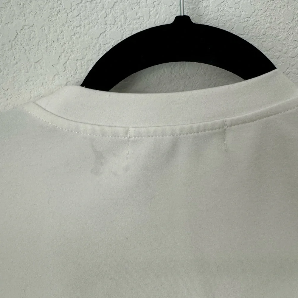 Tuckernuck Pomander Place Striped
Evie Swing Sweatshirt - One Size - Picture 6 of 15